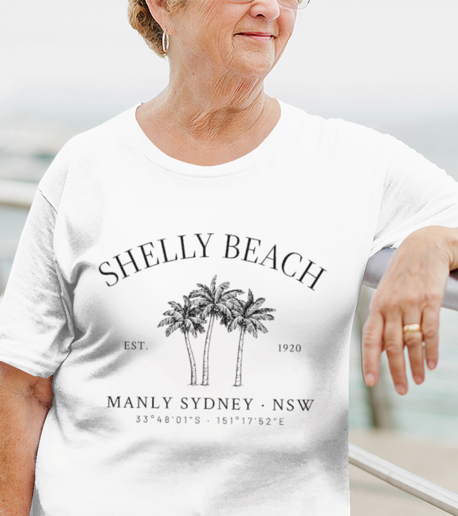 Shelly Beach Manly Sydney NSW Est 1920 Coordinates 33°48'01S 151°17'52E T-Shirt