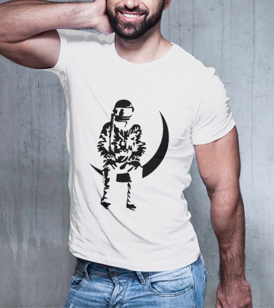 To The Stars Moon Man Astronaut Sitting On Crescent Ocean Blue T-Shirt