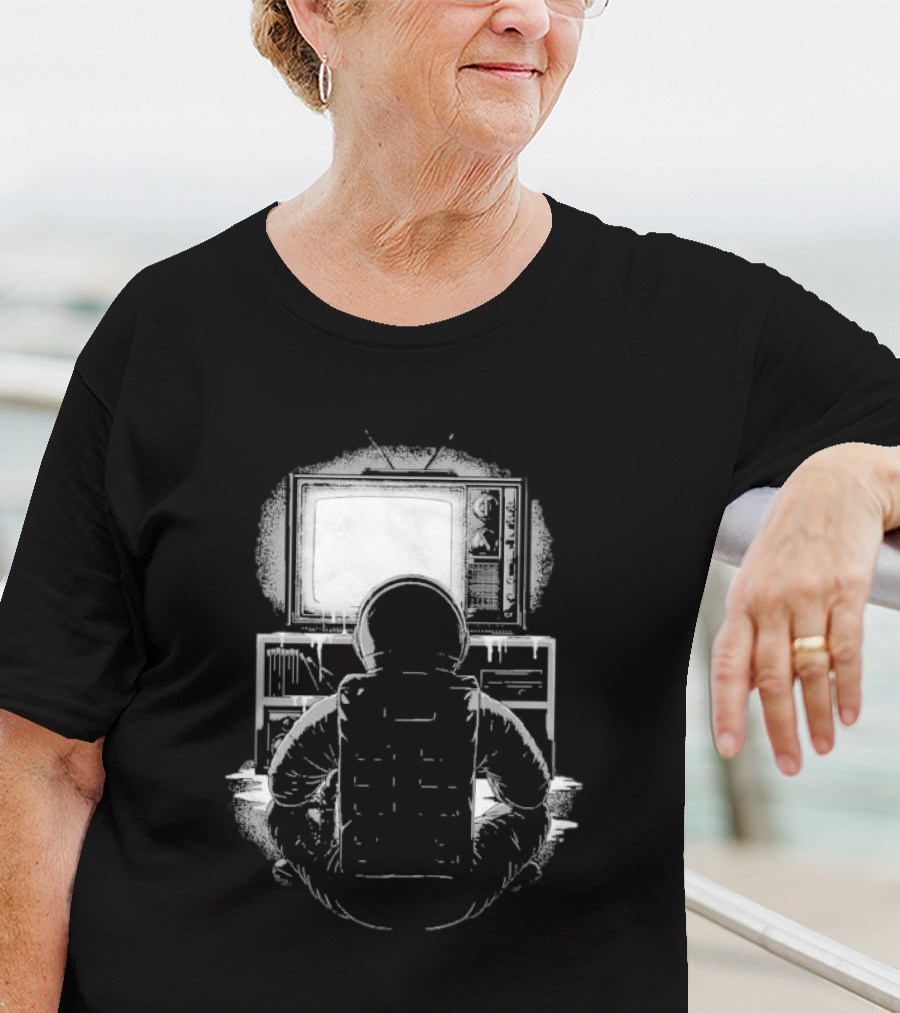Lost Transmission Intotheam Astronaut Watching Vintage Television T-Shirt