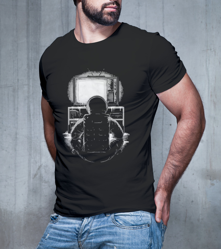 Lost Transmission Intotheam Astronaut Watching Vintage Television T-Shirt