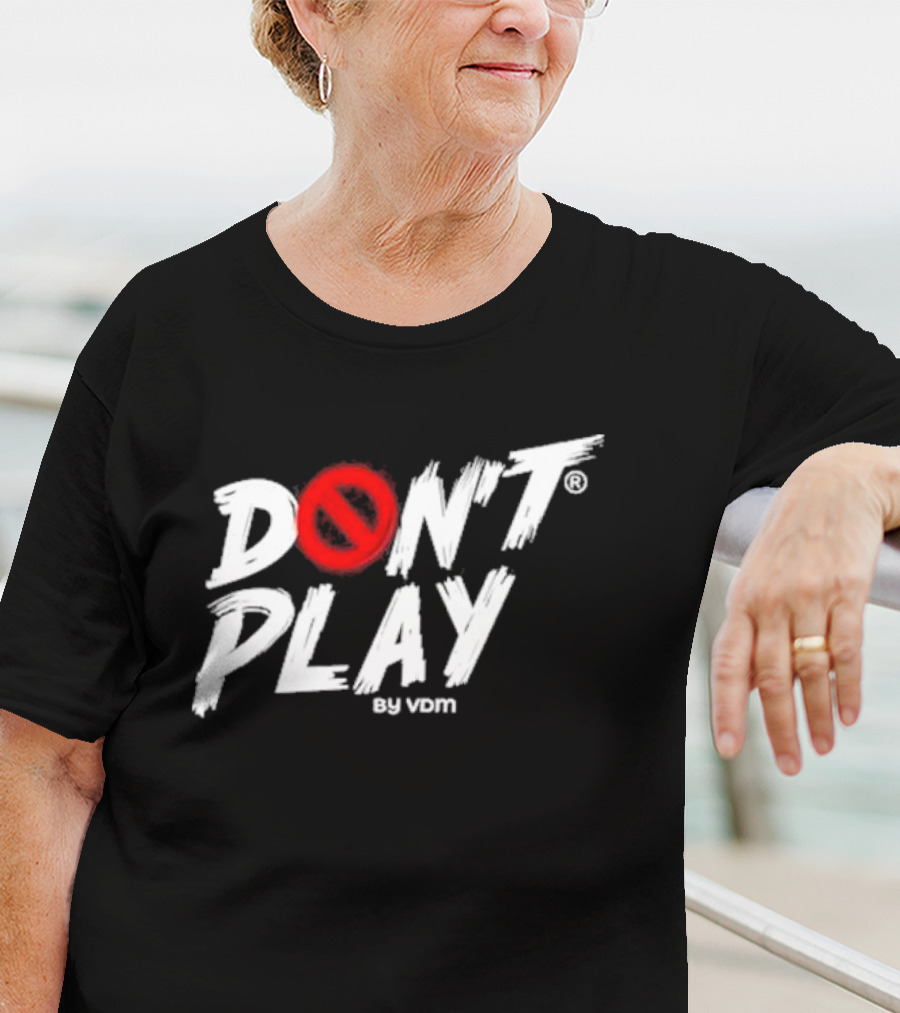 Martins Vincent Otse Don't Play VDM Red Circle T-Shirt
