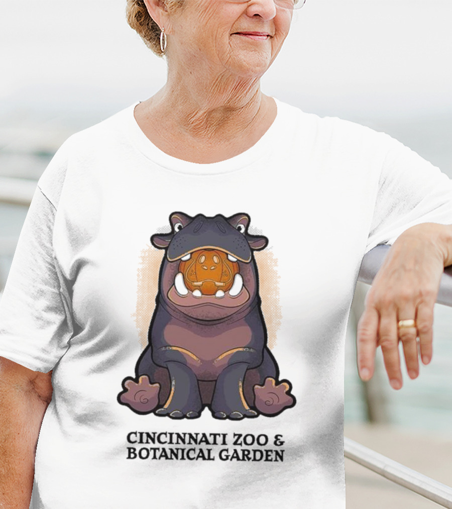 Cincinnati Zoo And Botanical Garden Fiona With Pumpkin Glow Outline T-Shirt