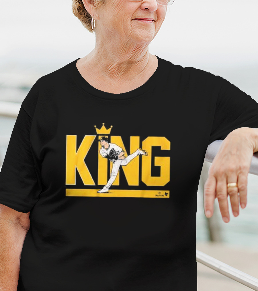KING Michael Pitching Pose Baseball T-Shirt