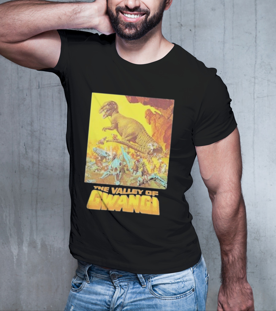 The Valley Of Gwangi Dinosaur Adventure Scene T-Shirt