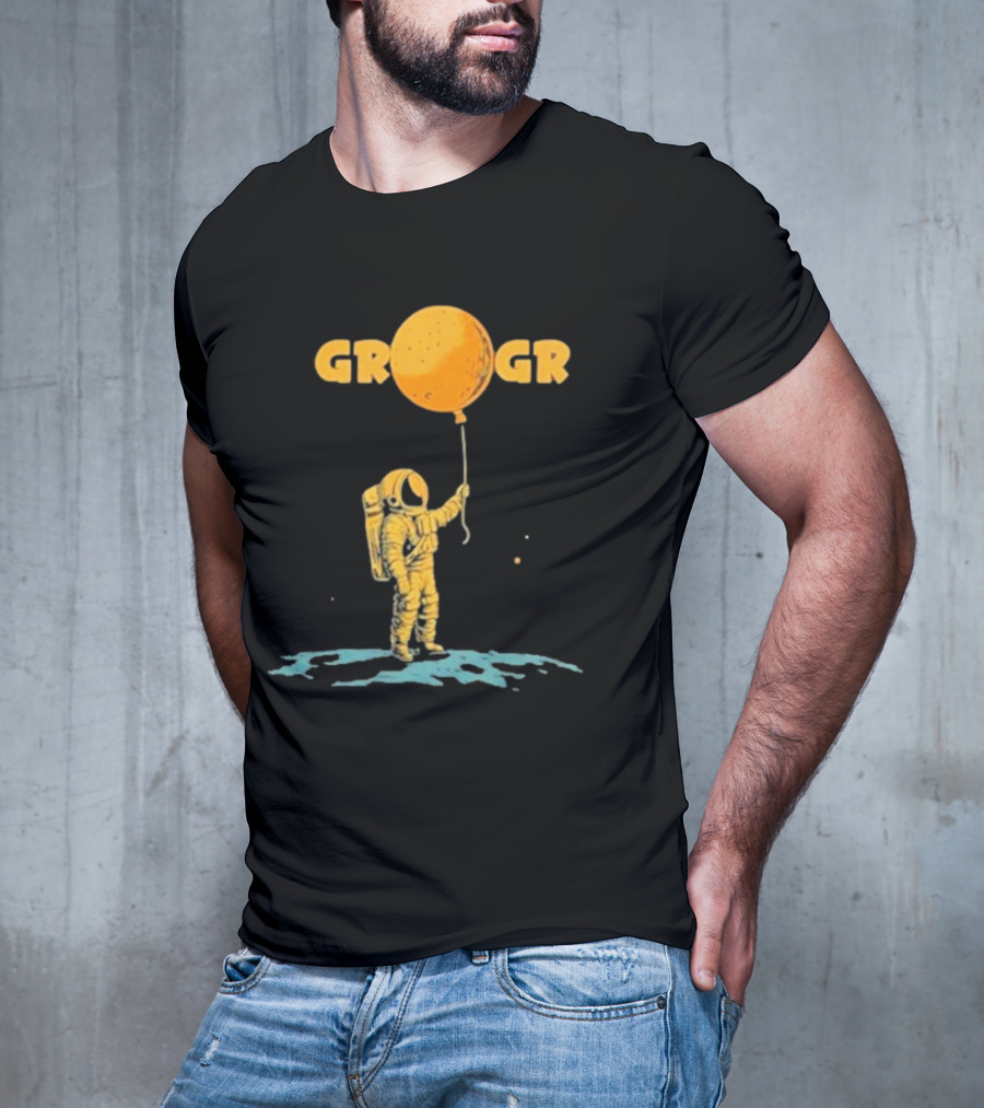 Aj Writes Crypto Get Rich Or Get Rekt Astronaut Holding Orange Moon Balloon T-Shirt