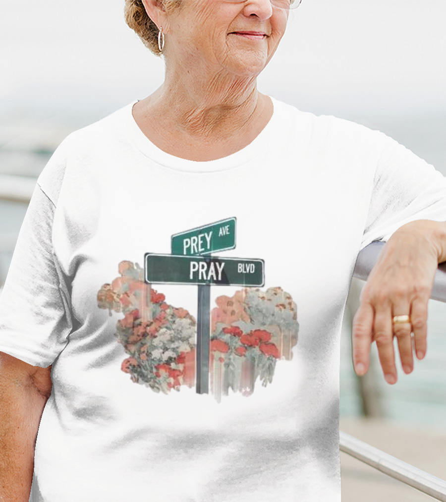 Pray Boulevard Prey Avenue Floral Street Sign Snapshot SS Knit T-Shirt