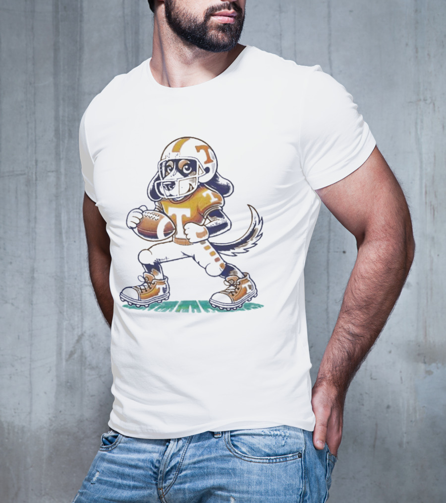 Tennessee Vols Smokey Dog Mascot Football Player T-Shirt