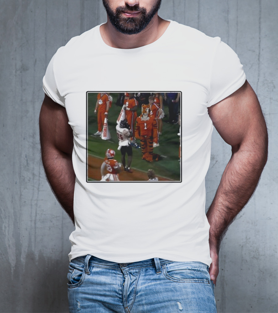 Louisville Victory Dance Night Night Celebration Against Clemson Tiger Mascot T-Shirt