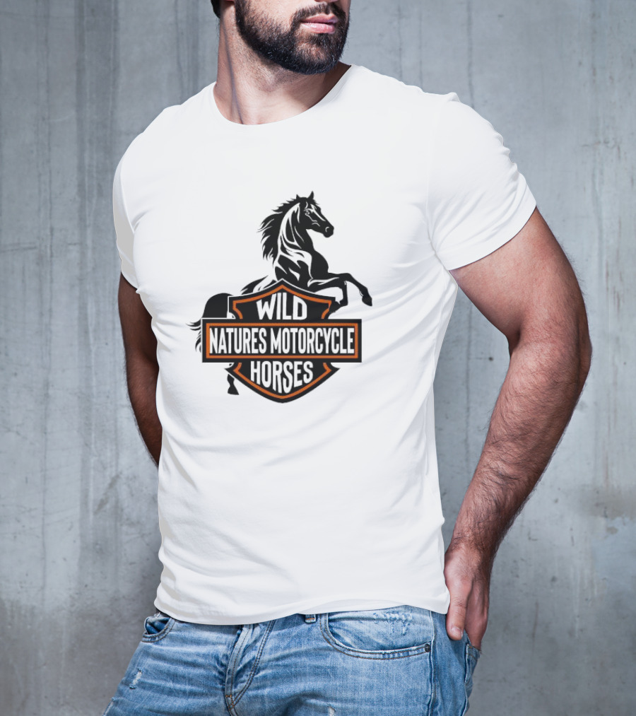 Wild Natures Motorcycle Horses Hang Over Gang Iconic Wild Horse Badge Motif T-Shirt