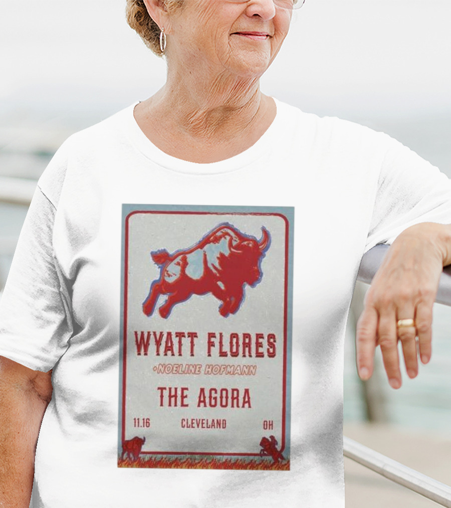 Wyatt Flores And Noeline Hofmann Live At The Agora Cleveland OH November 16 T-Shirt