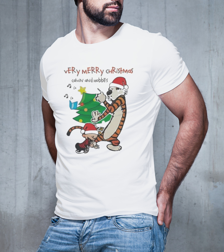 VErY MERRY ChrIStmAS Calvin And Hobbes Santa Hats Christmas Tree Dance T-Shirt
