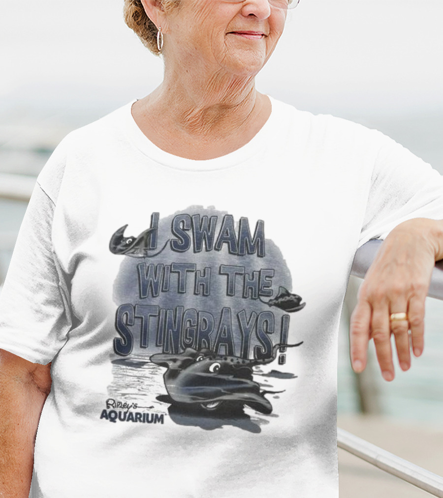 Ripley’s Aquarium I Swam With The Stingrays Myrtle Beach T-Shirt