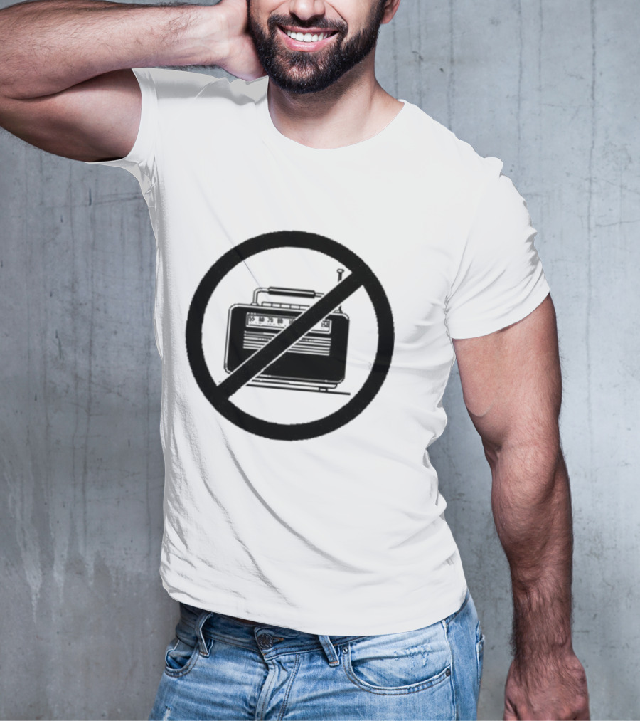 The Kay Settes Starring Butchers Blind No Radio T-Shirt