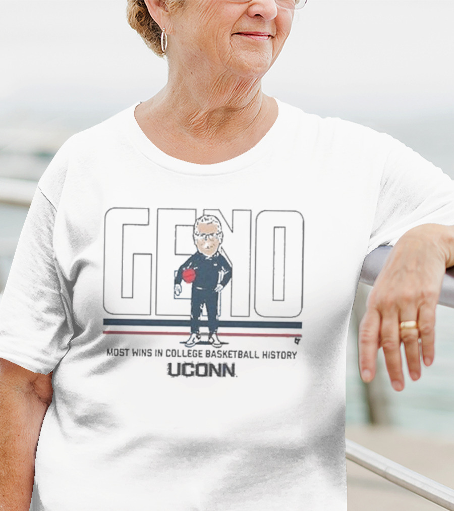 UConn Basketball Geno Auriemma Most Wins In College Basketball History T-Shirt