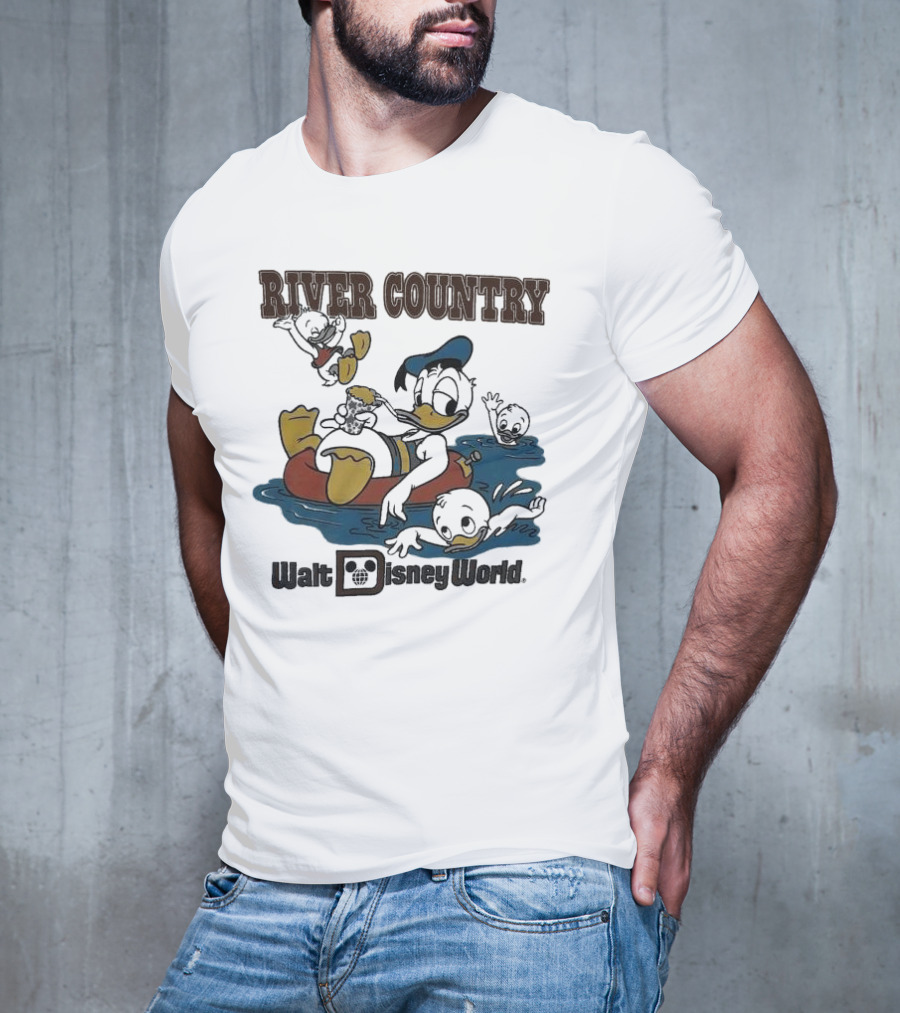 Walt Disney World River Country Duck Characters Floating Scene T-Shirt