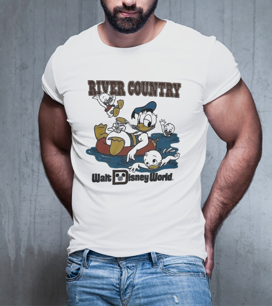 Walt Disney World River Country Duck Characters Floating Scene T-Shirt