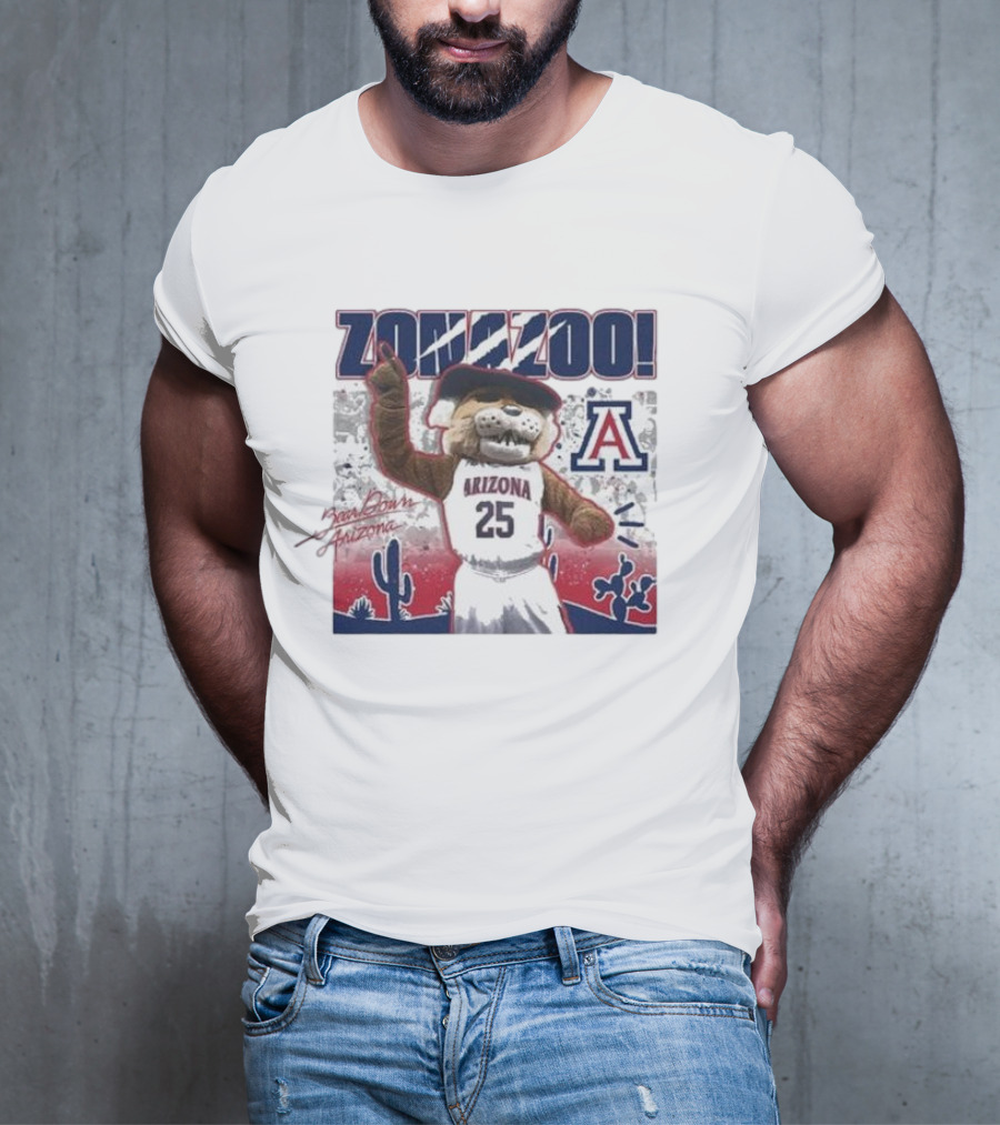 Arizona Wildcats Zona Zoo Wilbur Mascot Desert Scene T-Shirt