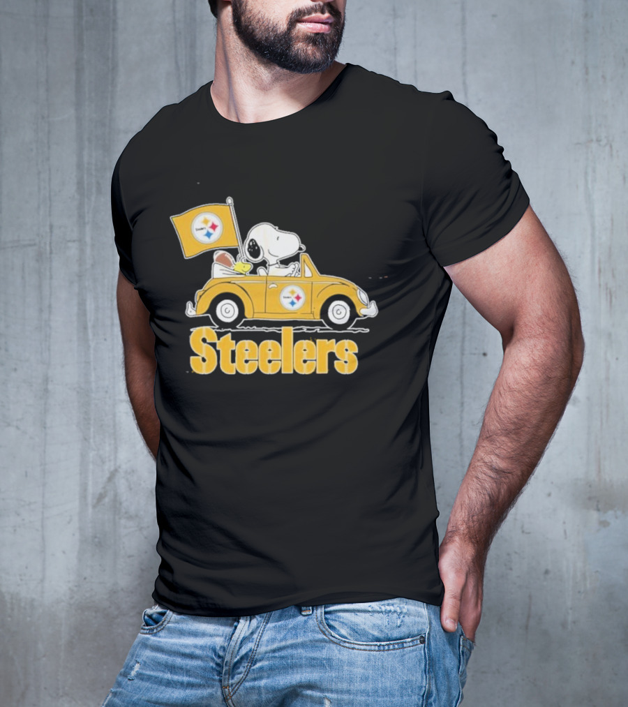 Pittsburgh Steelers Snoopy Driving Car With Flag T-Shirt