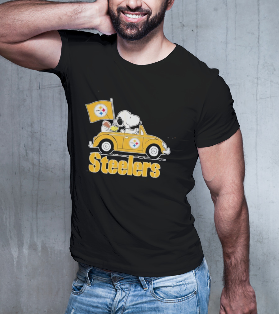 Pittsburgh Steelers Snoopy Driving Car With Flag T-Shirt