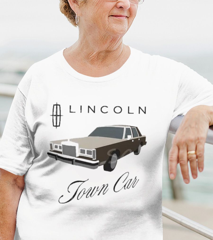 Lincoln Town Car Vintage Sedan Icon T-Shirt