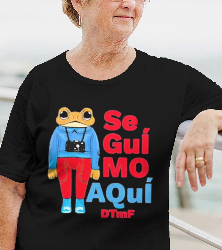 Se Guí Mo Aquí DTMF Frog With Camera T-Shirt
