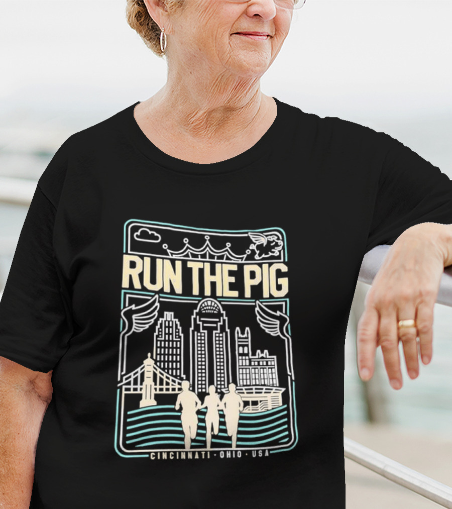 RUN THE PIG Skyline And Runners Cincinnati Ohio USA T-Shirt