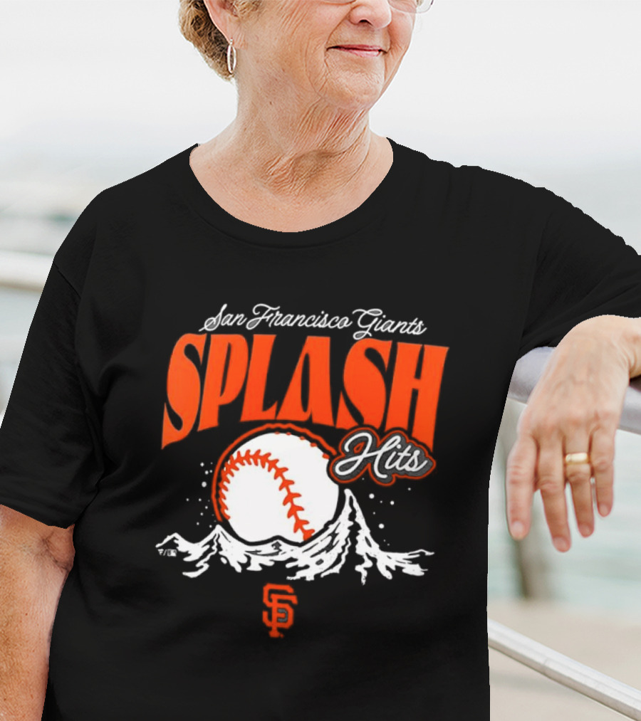 San Francisco Giants Splash Hits Baseball Waves And Number 9 T-Shirt