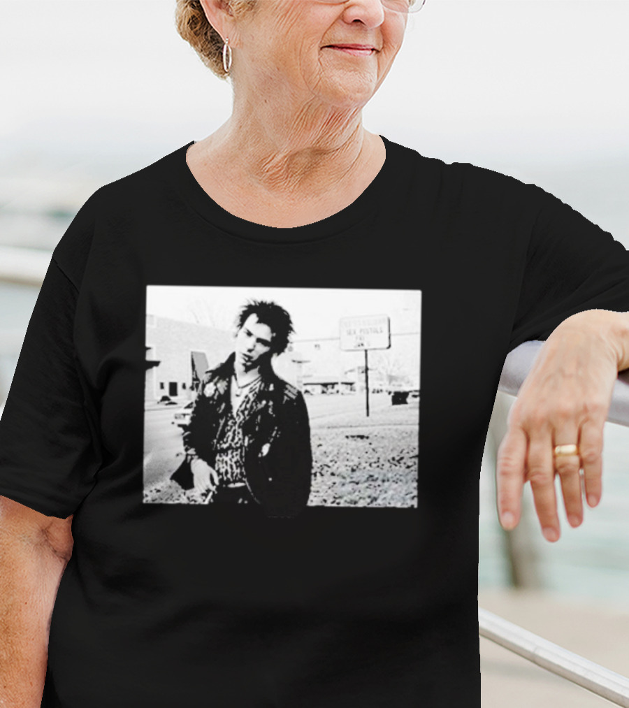 Sex Pistols Babylon Sid Vicious Street Scene Retro Punk Style T-Shirt