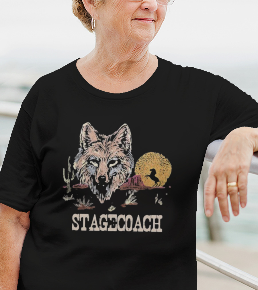 Stagecoach Lone Coyote Indio California 2025 Wolf Desert Scene T-Shirt