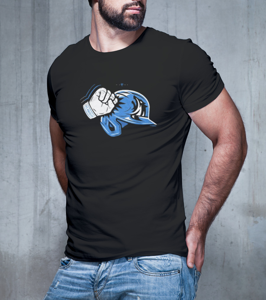 The Wolf Of Chavez Ravine Los Angeles Dodgers Fist Bump Helmet T-Shirt