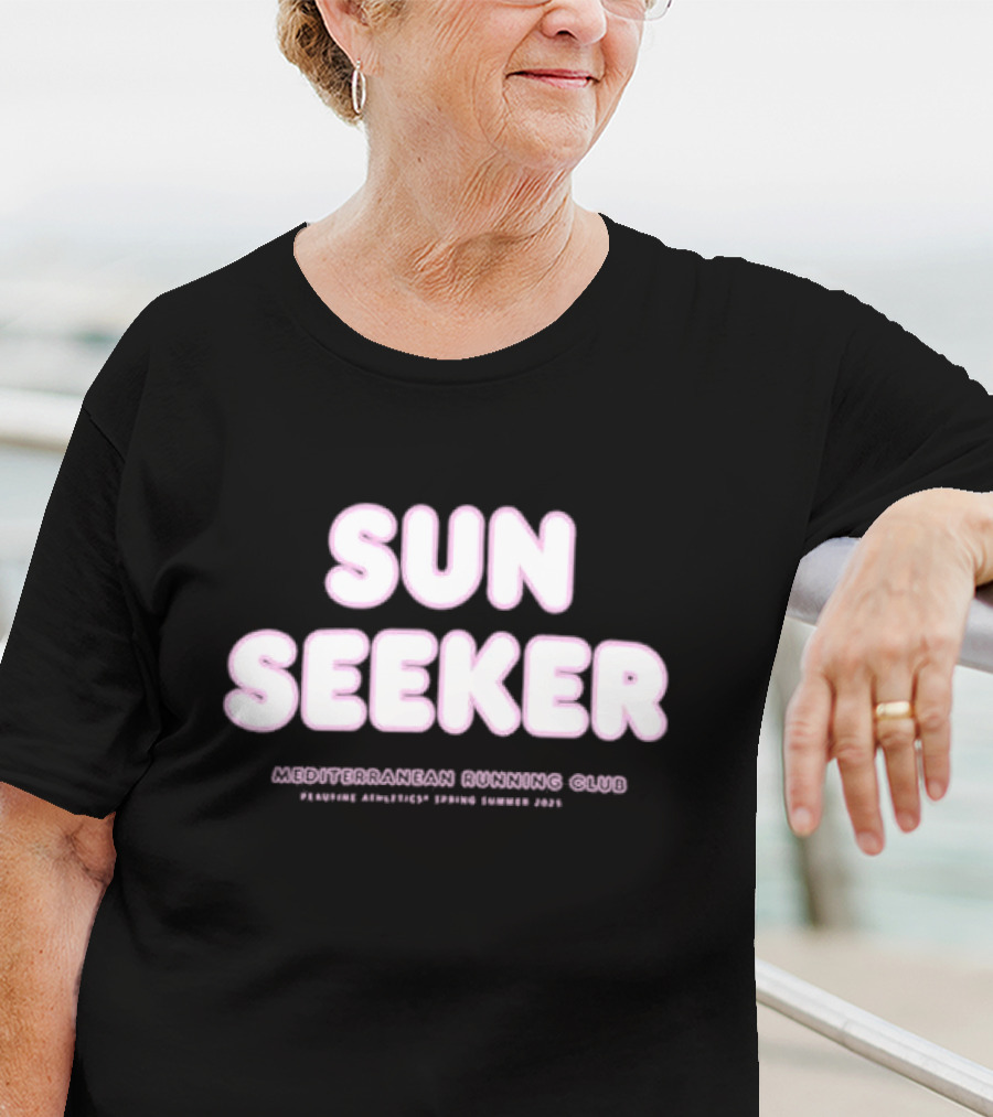 SUN SEEKER MEDITERRANEAN RUNNING CLUB ITALIAN AMALFI COAST SINCE 1975 T-Shirt
