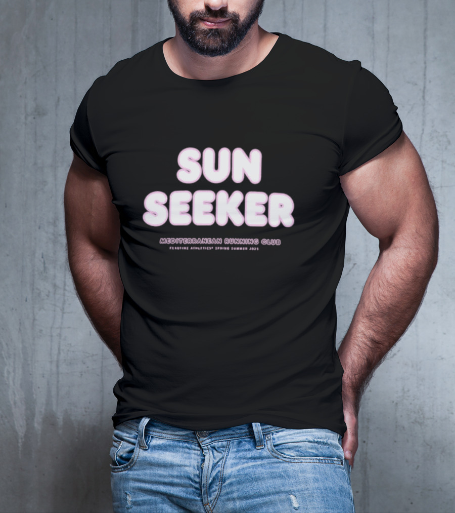 SUN SEEKER MEDITERRANEAN RUNNING CLUB ITALIAN AMALFI COAST SINCE 1975 T-Shirt