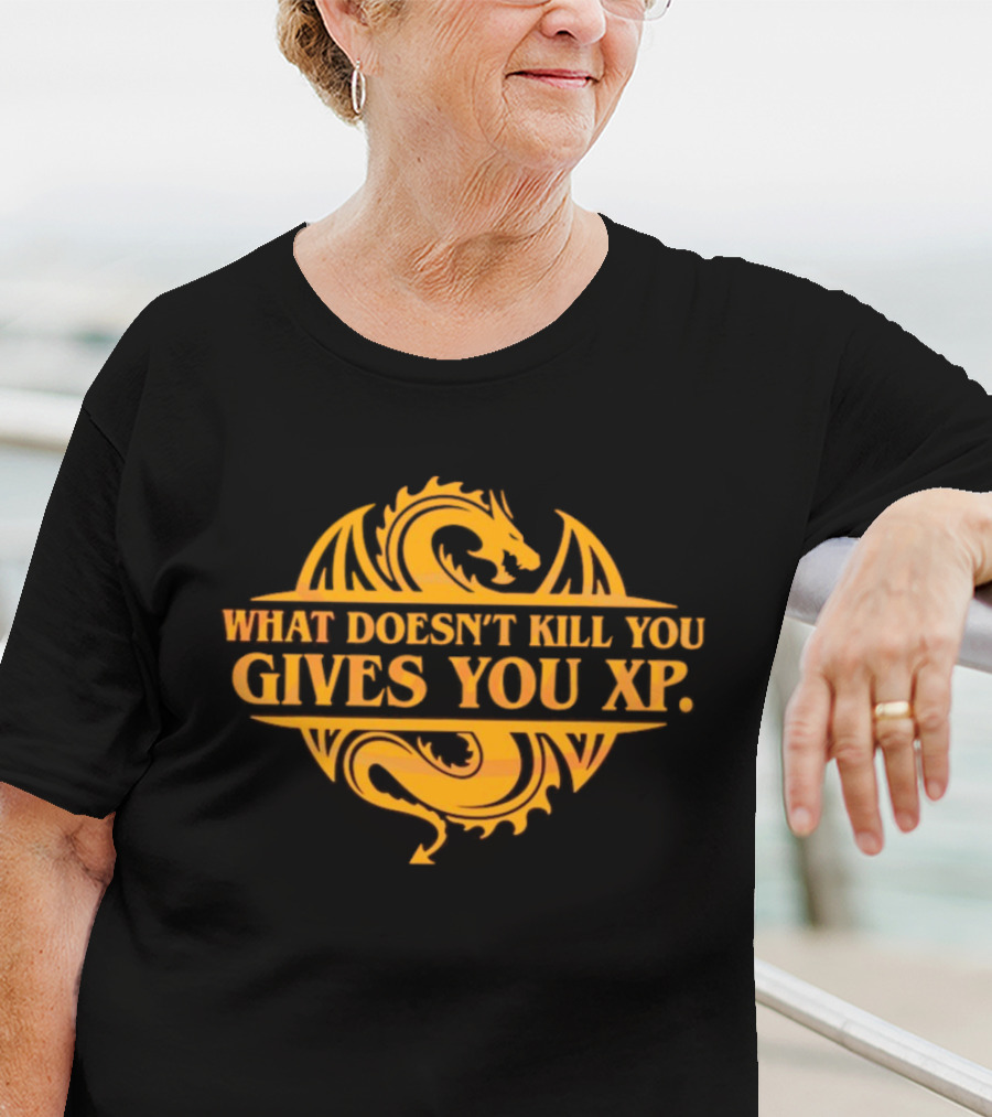 What Doesn’t Kill You Gives You XP Dragon Icon Dungeons And Dragons T-Shirt