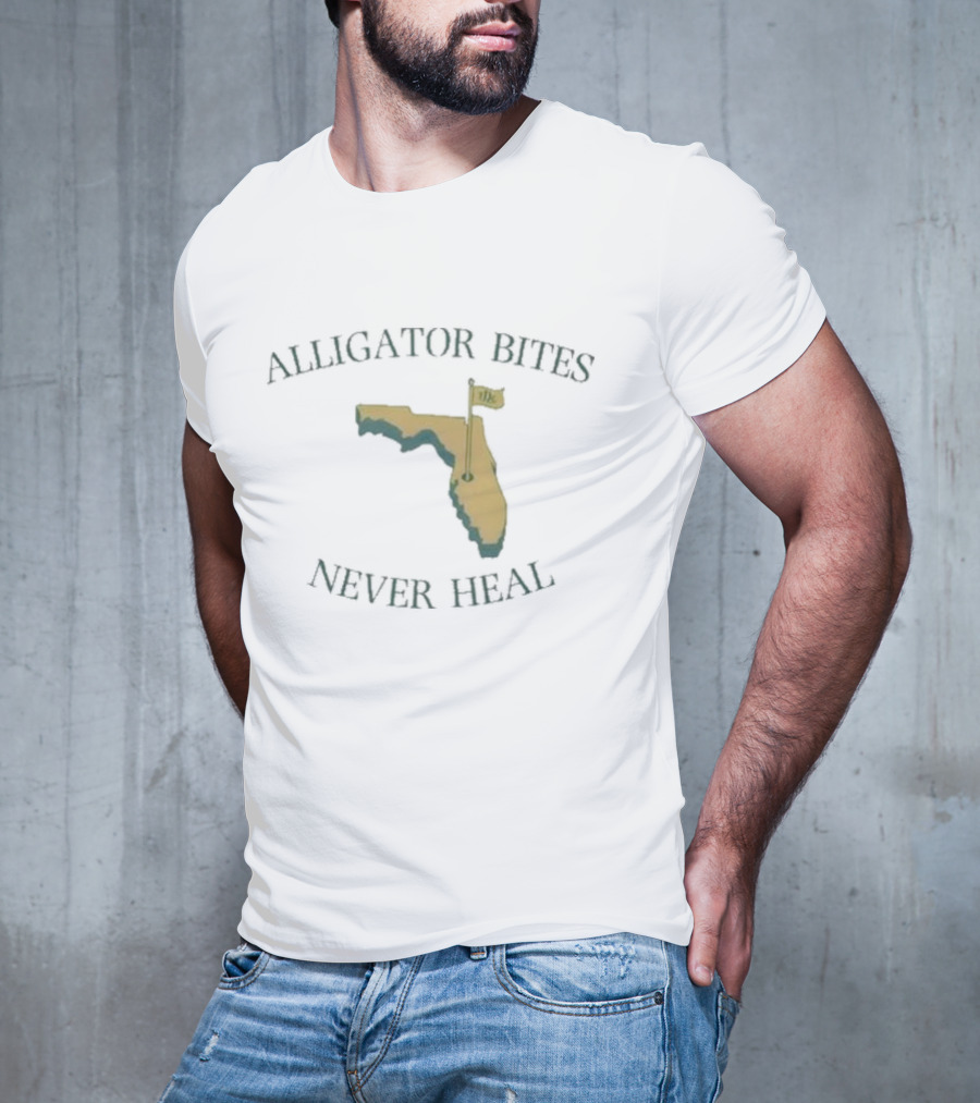 ALLIGATOR BITES NEVER HEAL FLORIDA MAP FLAG T-Shirt