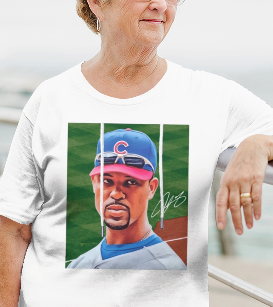 Chicago Cubs Derrek Lee Signature Portrait With Cap And Sunglasses T-Shirt