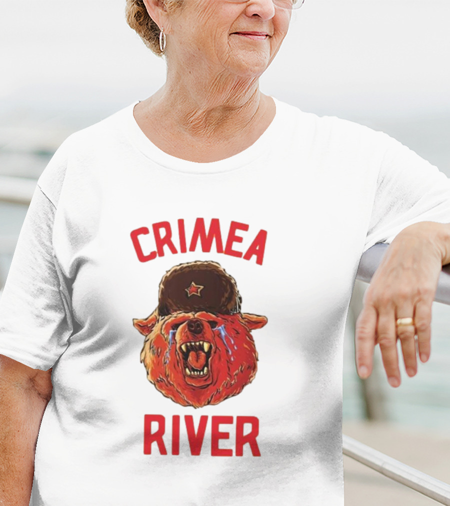 Crimea River Bear In Soviet Hat Crying Russia T-Shirt