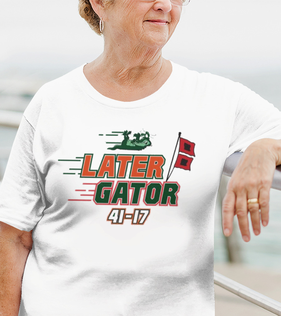 Florida Gators Later Gator 41-17 Speedy Alligator And Racing Flag T-Shirt