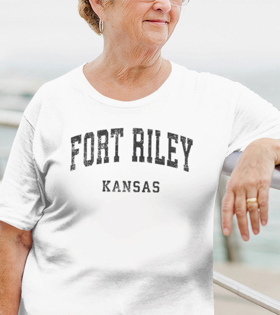 Fort Riley Kansas Arched Text T-Shirt
